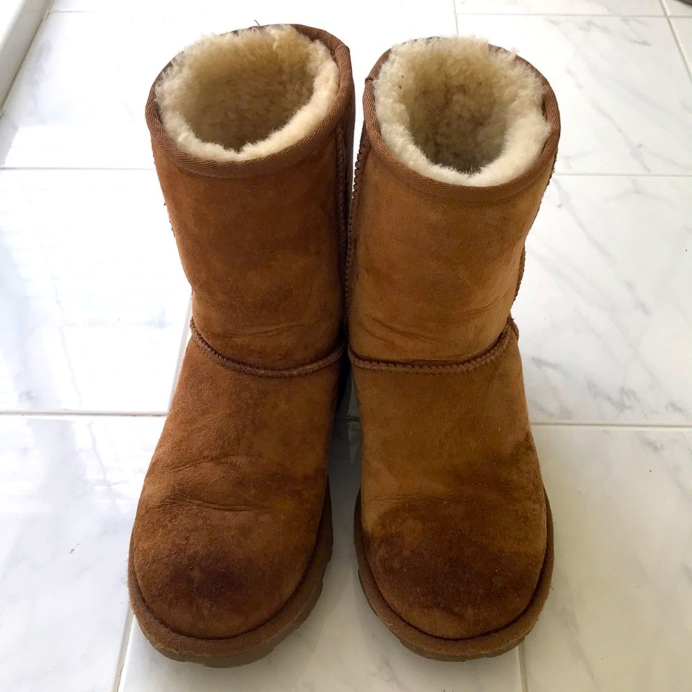 Ugg Boots Chestnut Size 6